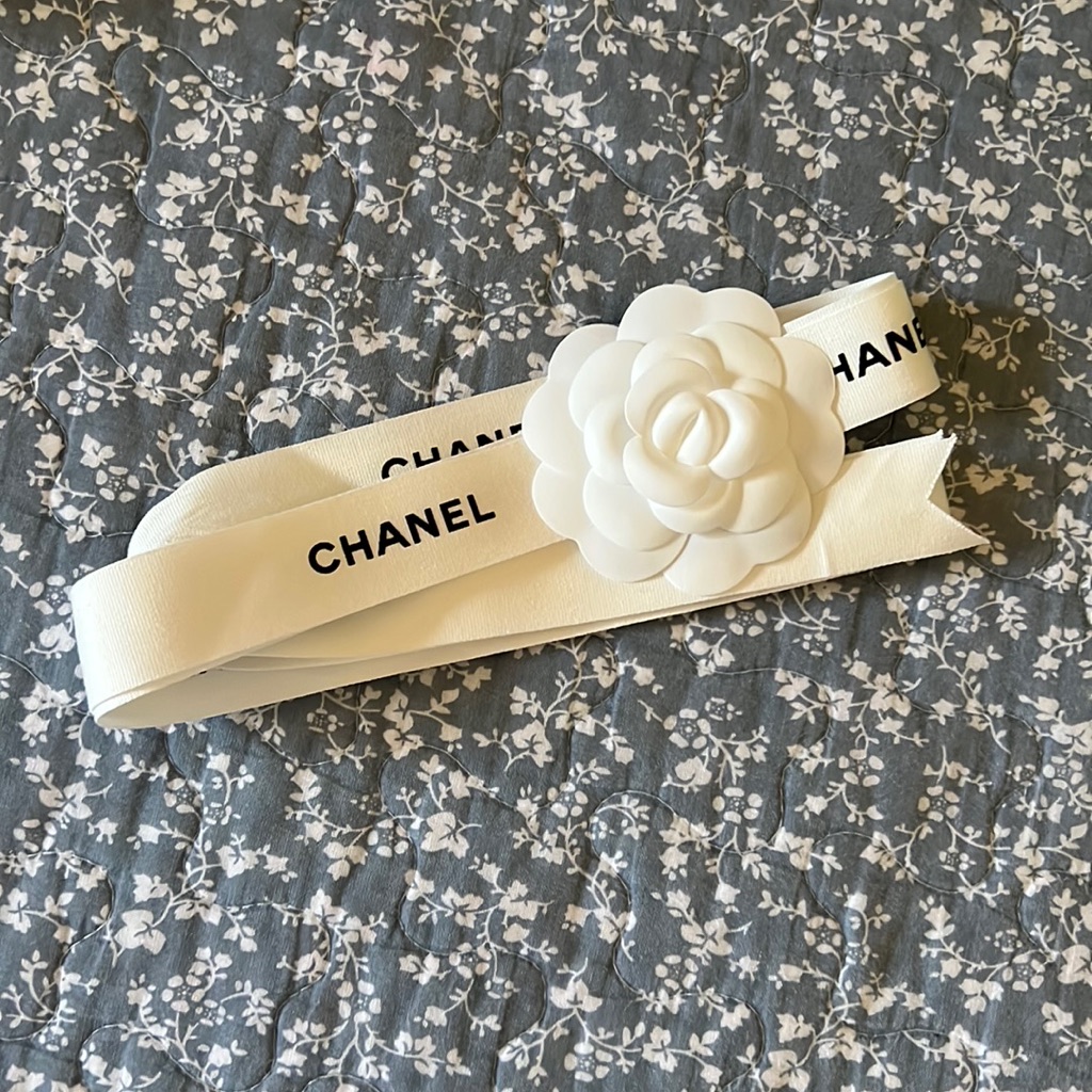 Auth Chanel Ribbon